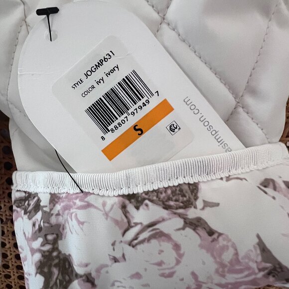 Jessica Simpson quilted coat - NWT - Size Small - Picture 4 of 11